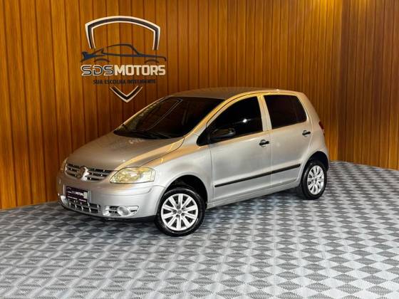 VOLKSWAGEN FOX 1.6 MI SPORTLINE 8V FLEX 4P MANUAL VOLKSWAGEN FOX 1.6 MI SPORTLINE 8V FLEX 4P MANUAL